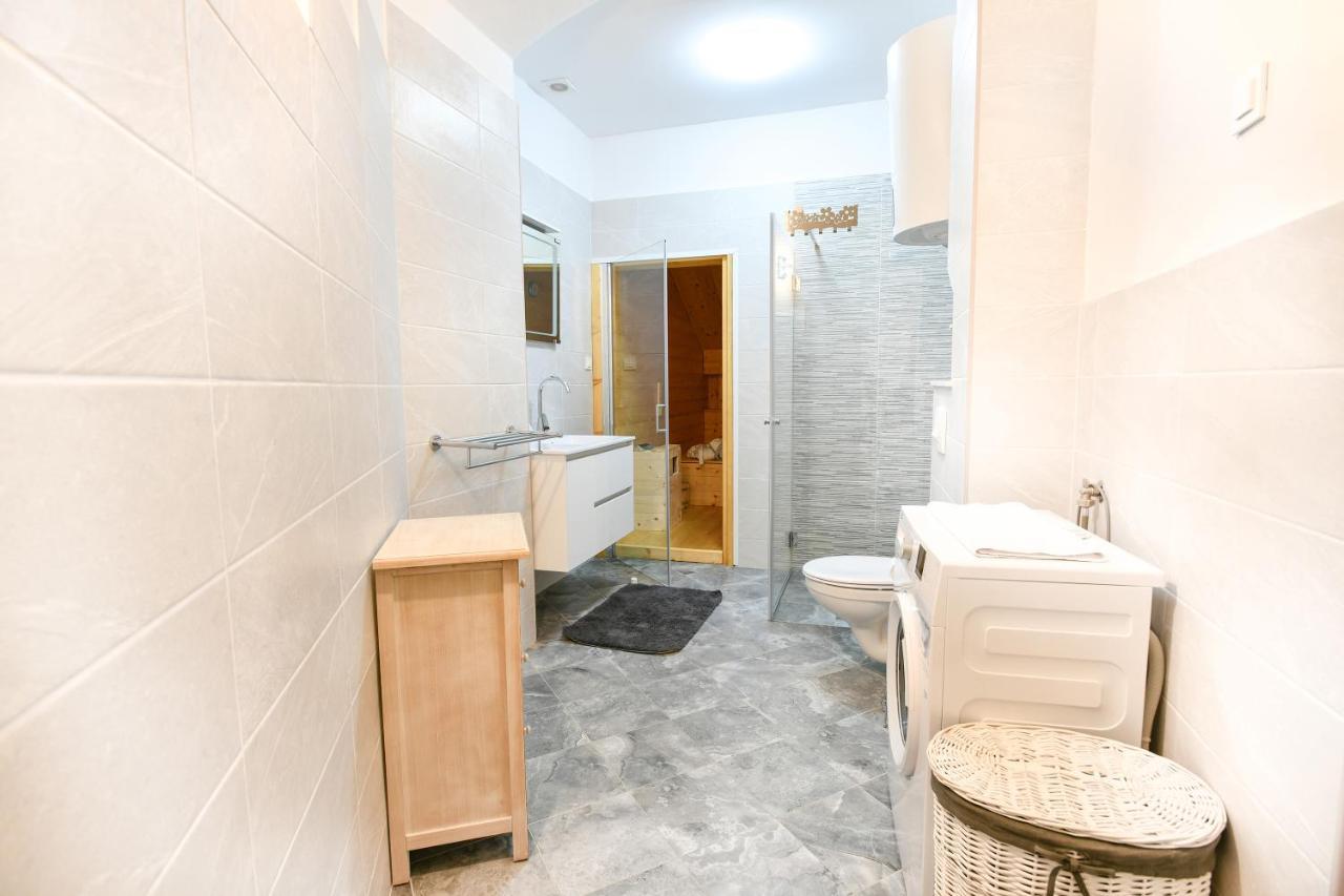 Apartment Rosenberger, Opatija center with parking Buitenkant foto